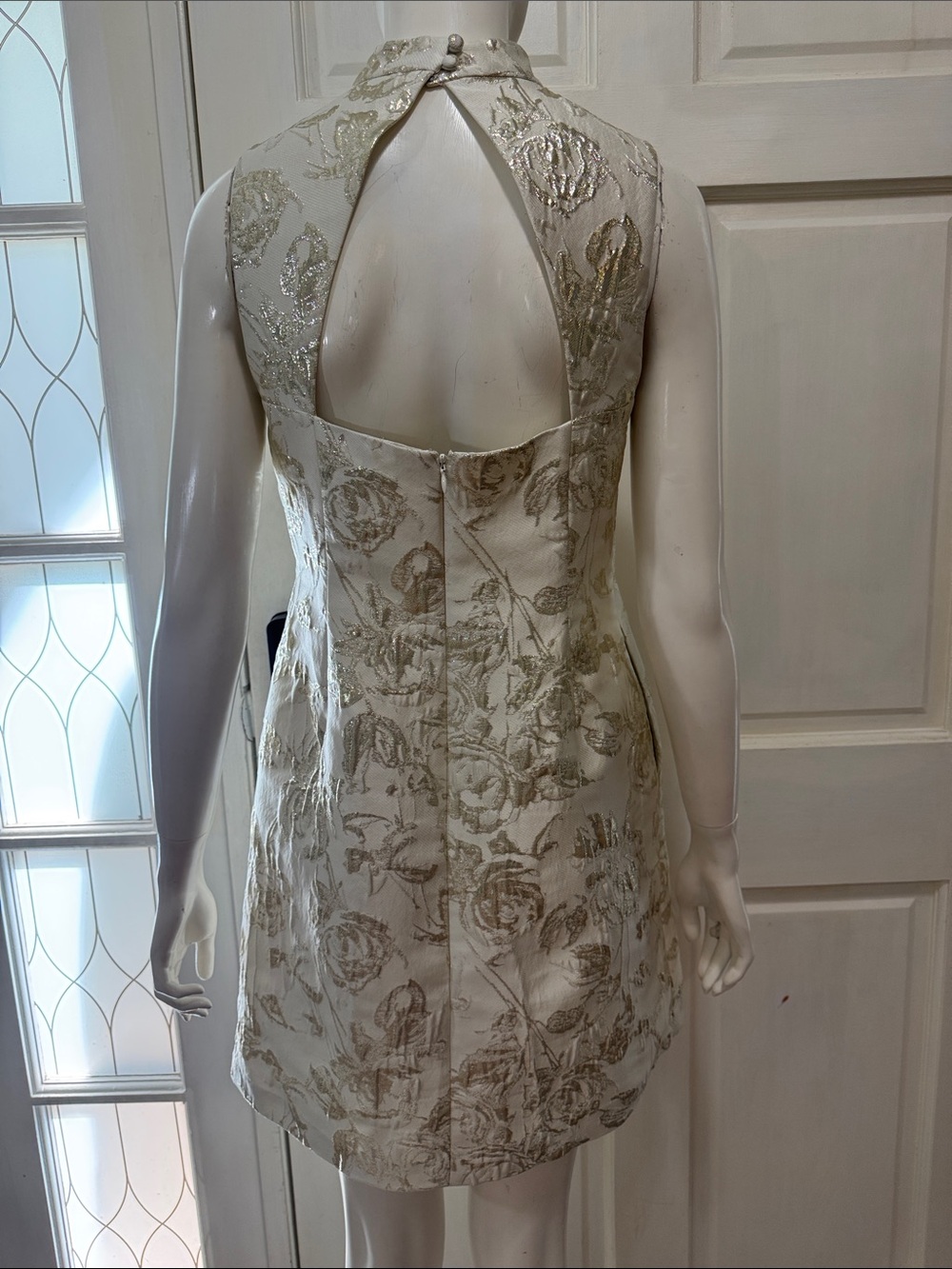 Aidan Mattox Ivory Metallic Floral Jacquard Mini Dress Size 6 - Picture 1 of 16
